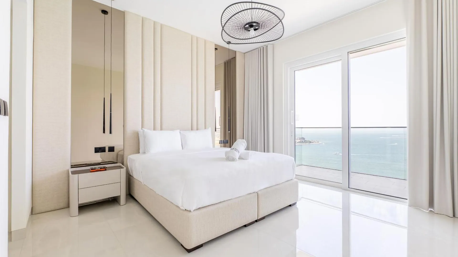 Apartment Luxury Coastal Escape - Bright 3Br Apt - La Vie Jbr Dubai