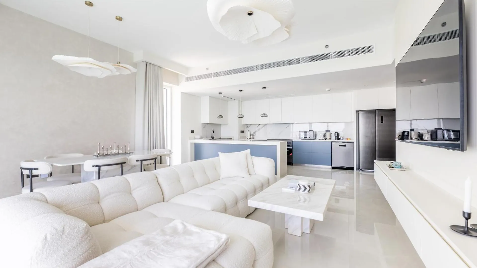 Luxury Coastal Escape - Bright 3Br Apt - La Vie Jbr Dubai